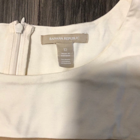 Banana Republic, peplum top, size 12 (fits like M) - Picture 2 of 2